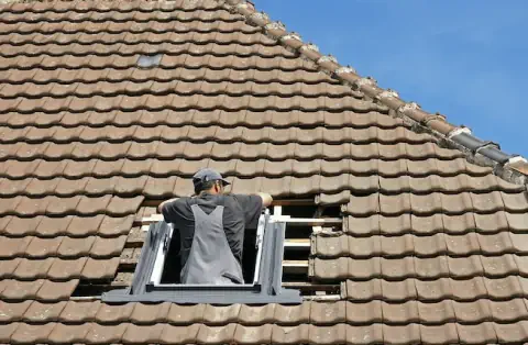 Pose de velux - Saint-Martin-la-Sauveté